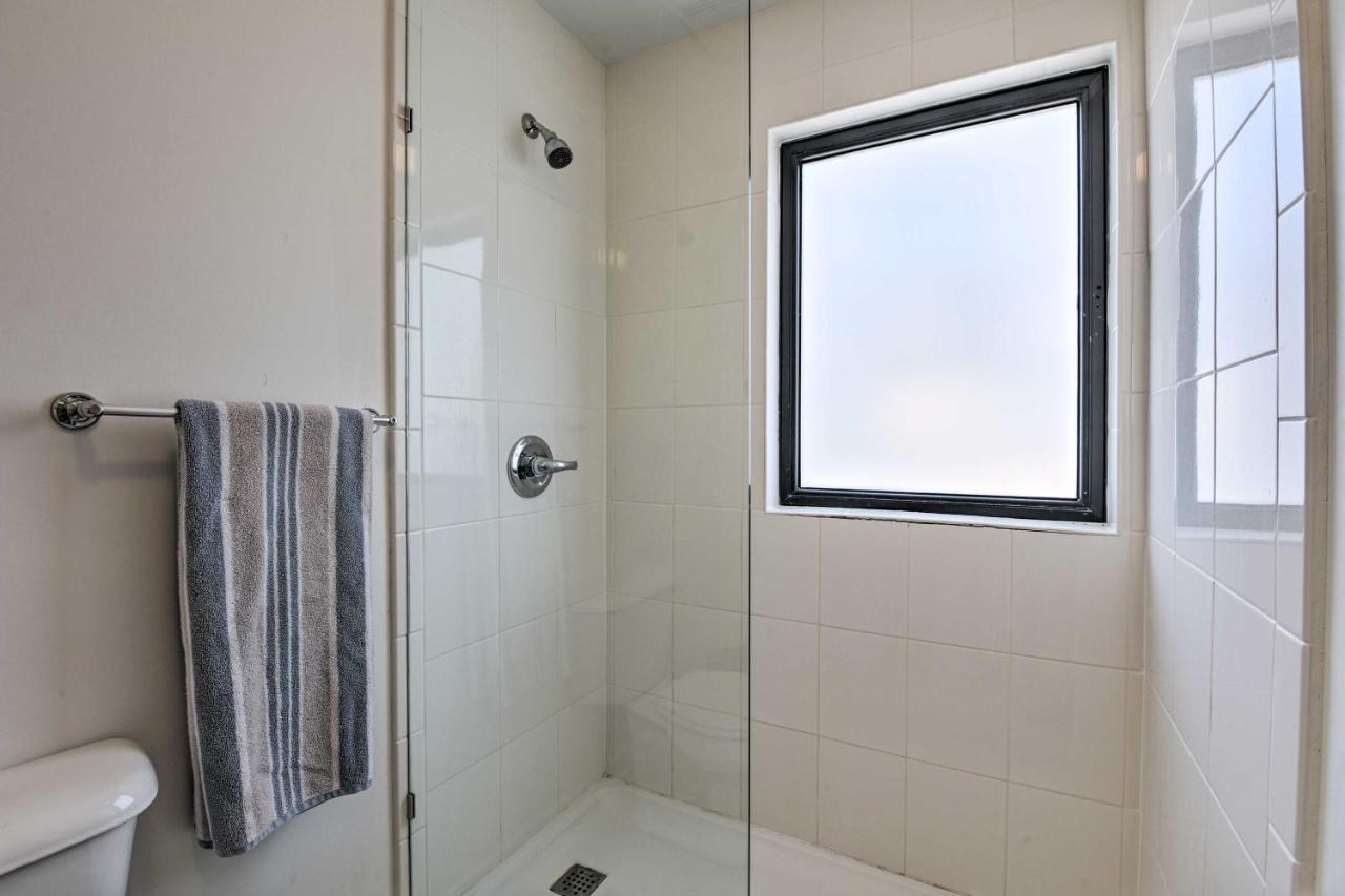 Downtown Saugatuck Condo, Near Oval Beach! Exterior foto